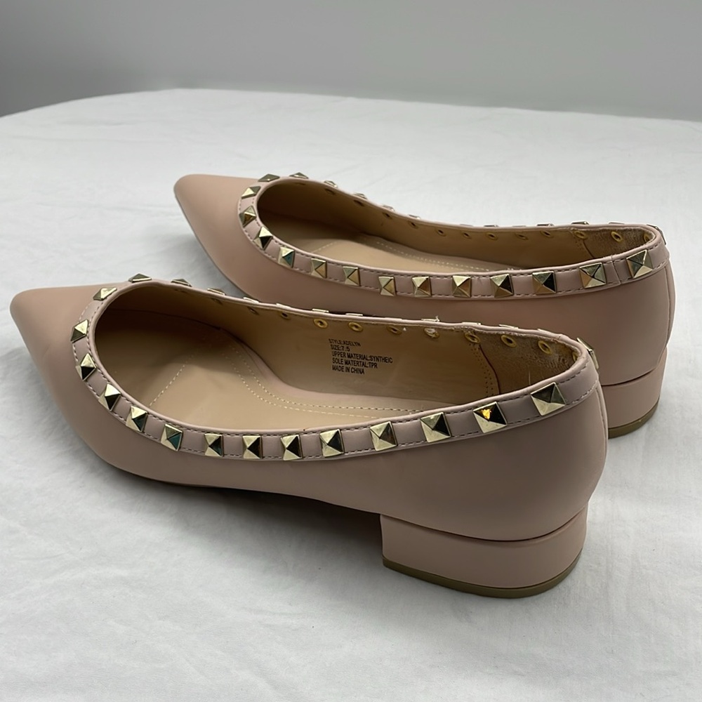 NEW! Lulus Adelyn Nude Studded Low Pointed-Toe Heels. 7.5. - Picture 10 of 15